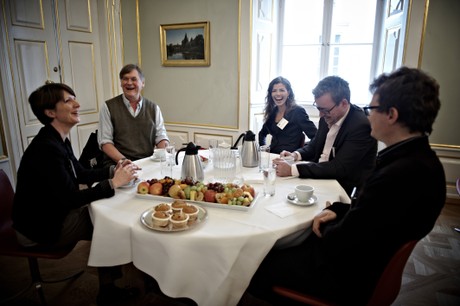 De fire modtagere af Sapere Aude forskningslederbevillinger mødtes med Tim Hunt til ”Science Talk”