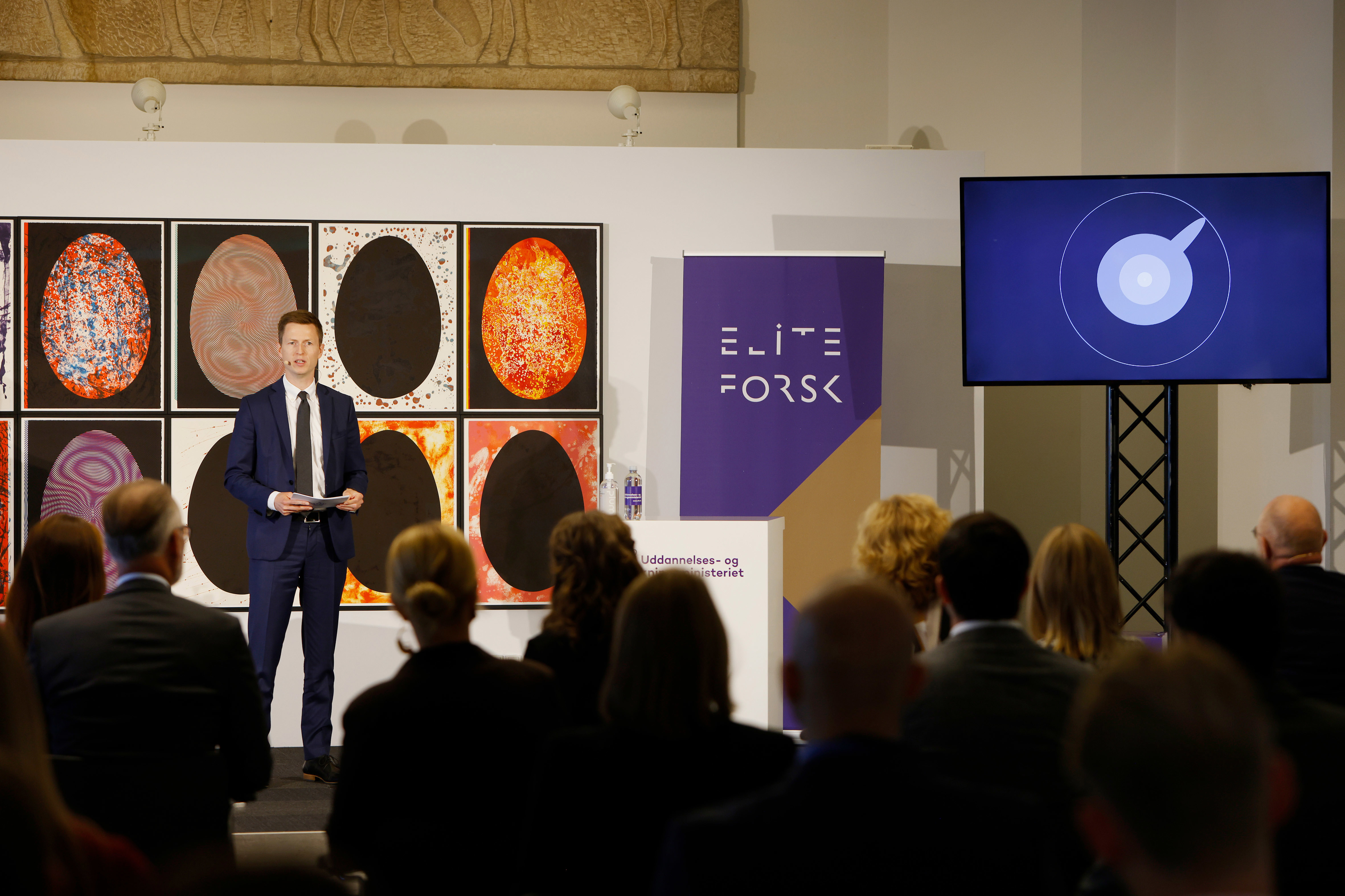 Uddannelses- og forskningsminister Jesper Petersen taler til EliteForsk 2021.